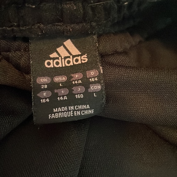 Black Adiddas Jogger Sweatpants - Picture 3 of 3